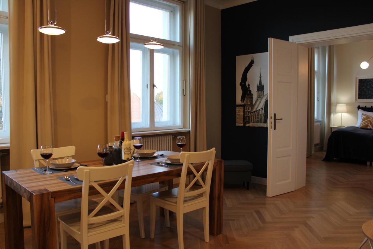 Dominican Square By Hashtag Apartments クラクフ エクステリア 写真
